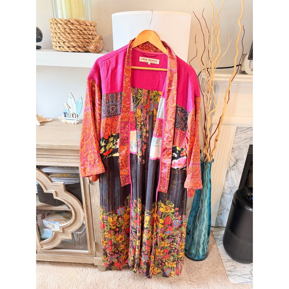 Free People The Young Love Kimono Duster Womens Pink Multi XS/S
